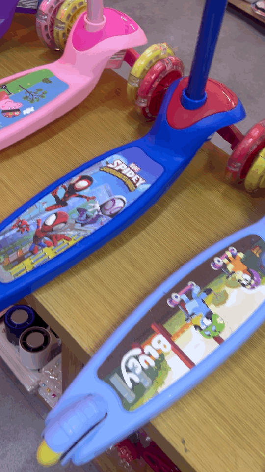 Patinetas Infantiles con Luces – Estabilidad, Diversión.