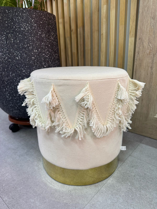Puff en macrame